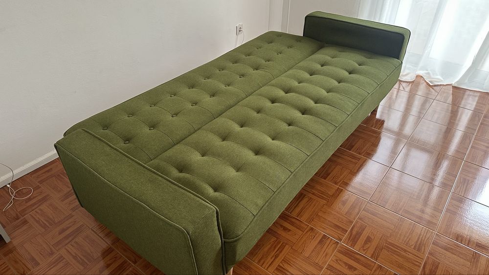 Sofá cama verde