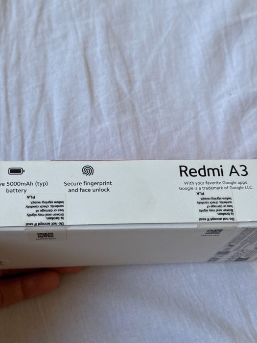 Redmi A3 black.