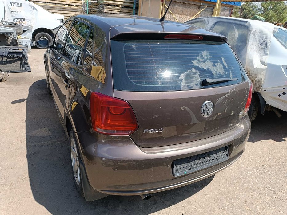 Разборка Volkswagen Polo 2012 шрот
