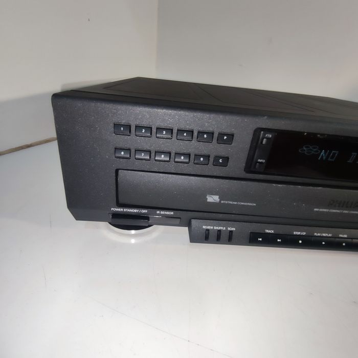 Leitor CD - Philips CDC 935 com avaria (ler anuncio)