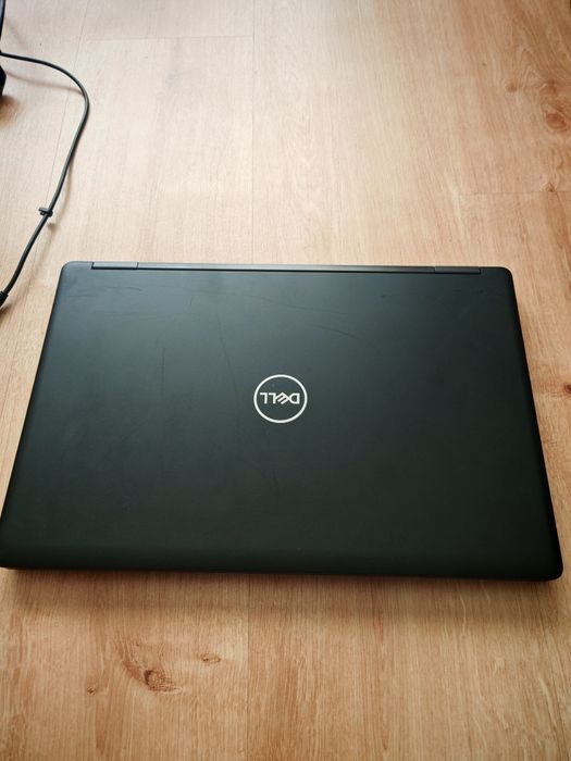 Portátil Dell Latitude 5590 em excelente