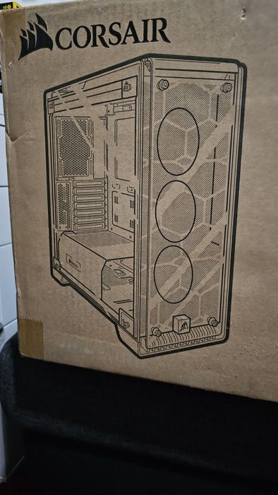 Caixa ATX Corsair Crystal 570X RGB Branca64552378624387124