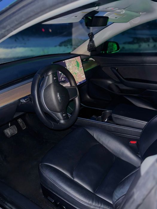 Tesla Model 3 2020 Standart Range Plus