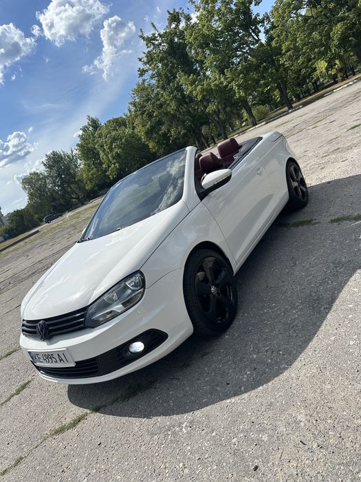 Volkswagen Eos  .