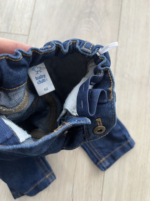 Spodnie jeansowe 56 C&A niemowlęce dżinsy