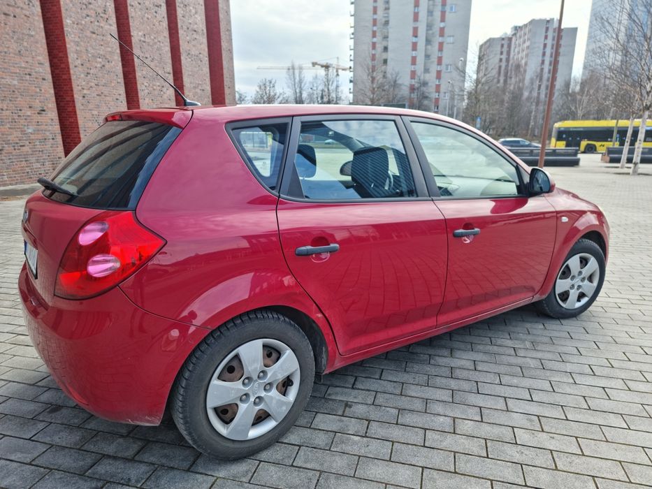 Kia ceed  1.4 200 tys km