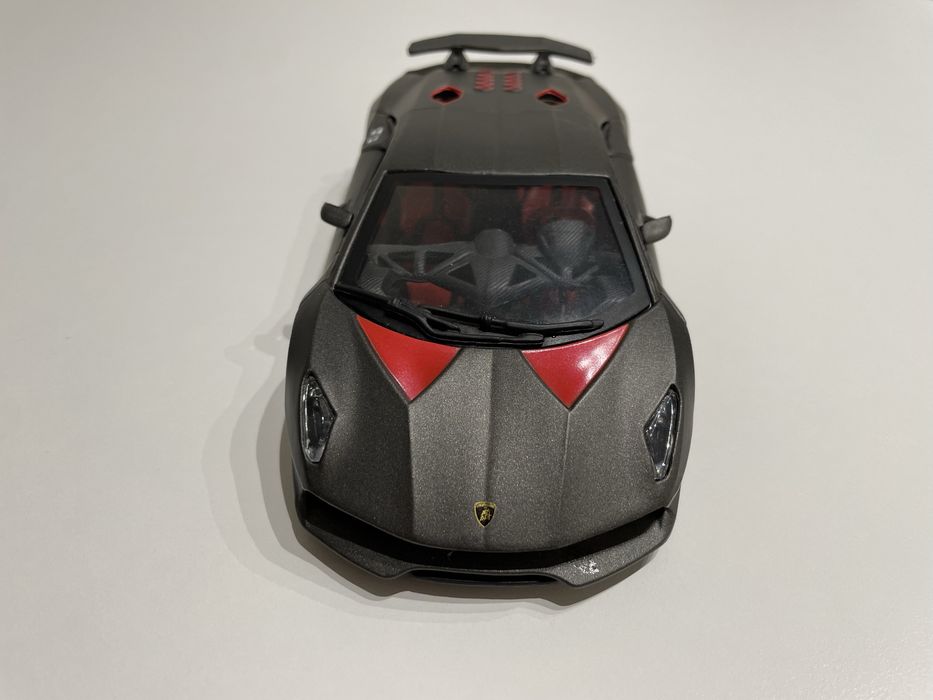 Model BURAGO 1:24 Lamborghini Sesto Elemento PRYWATNA WYPRZEDAŻ Poznań