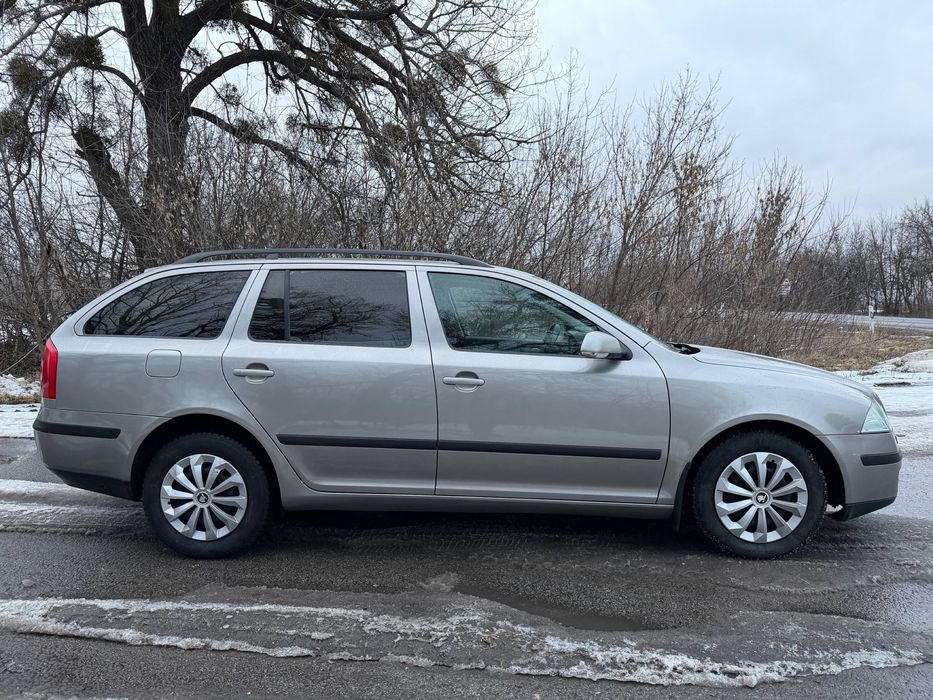 Продам Skoda Octavia  A5, 1,6 МРІ/газ