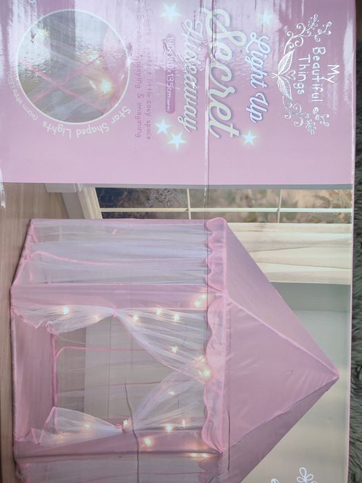 Таємна  палатка для дівчат