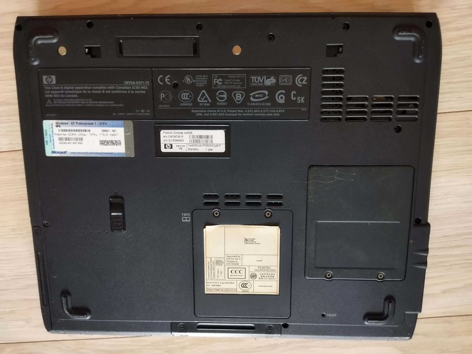 Laptop HP Compaq nx9005 Windows XP