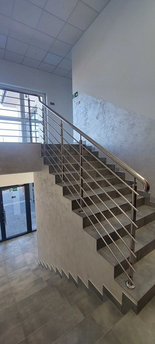 Lokal usługowo-biurowy do wynajecia Sadowne