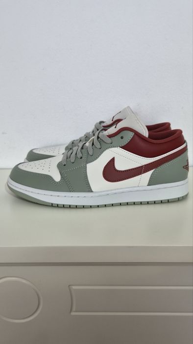 Кросівки Air Jordan 1 LOW,  розмір US9 EU42.5 27CM,  553558 133