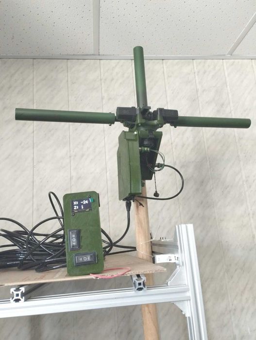 2-осьовий поворотний механізм для фпв антен підсилювачів ретранслятор