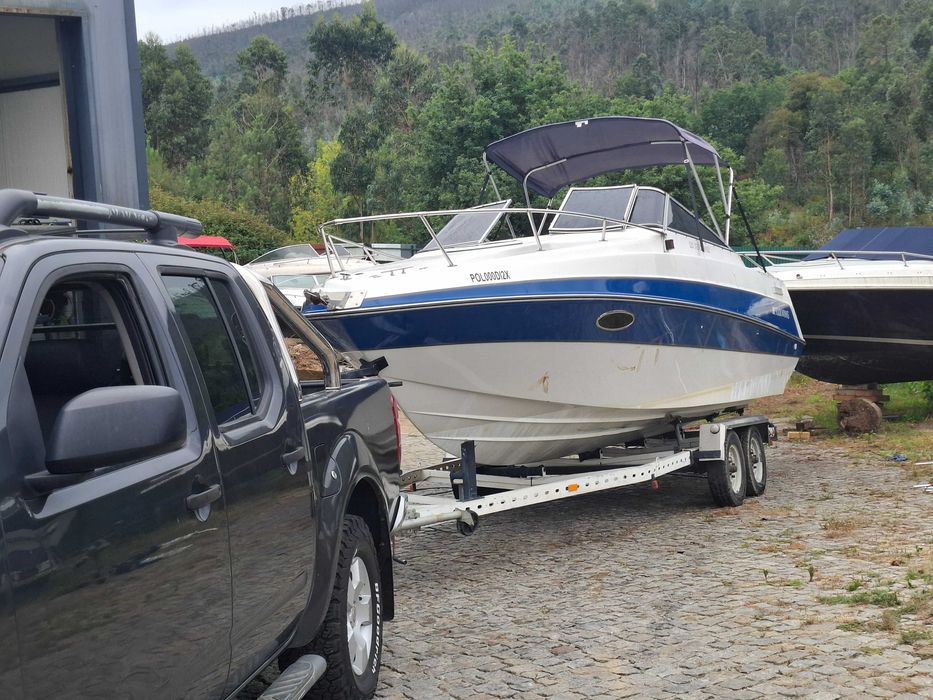 Barco em muito bom estado
