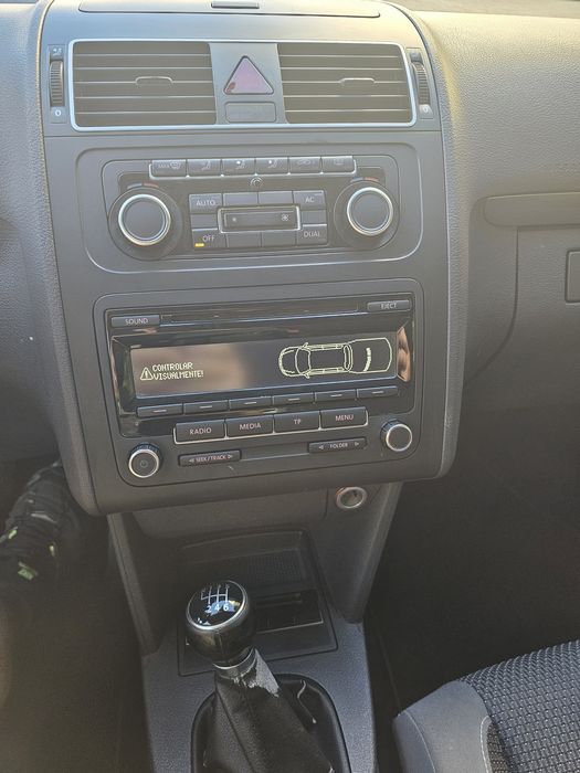 Vw Touran 1.6 Diesel - 7 Lugares