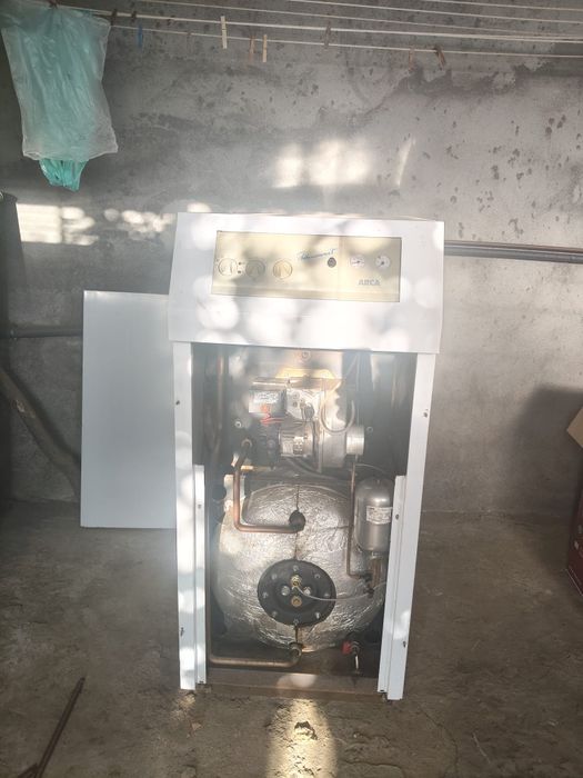 Depósito de gasóleo ,gasóleo ,caldeira
