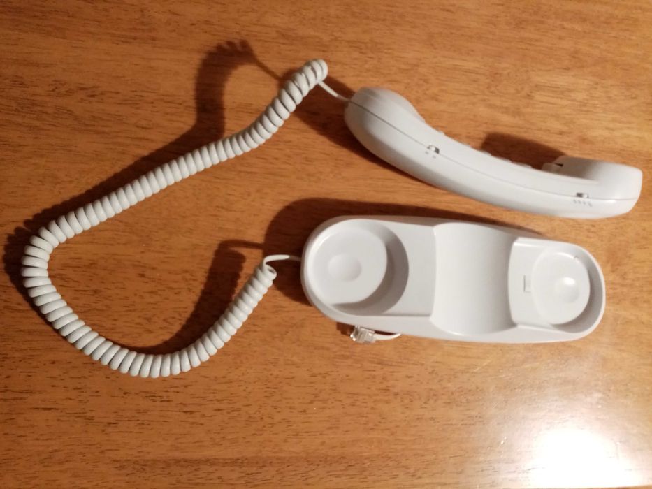 Phone in very good condition and barely used64739167778177120