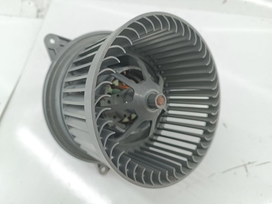Motor de Sofagem - FORD Transit Connect (P65_, P70_, P80_) | 02 -