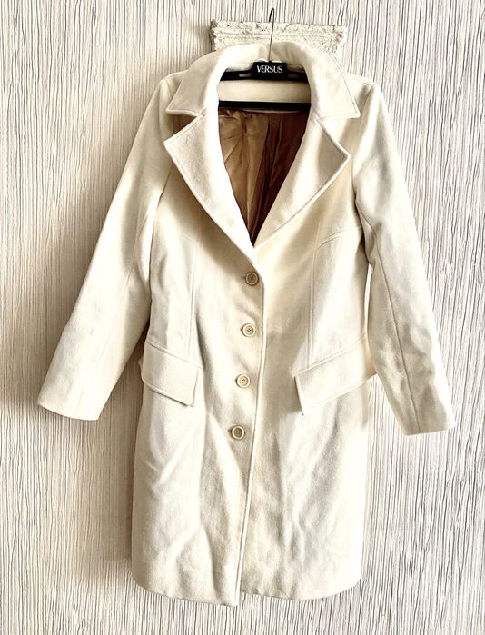 Красивое пальто Max Mara Италия. Размер М (44).