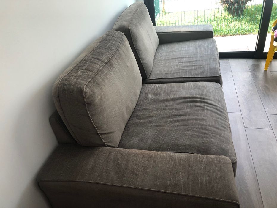 Sofá em tecido USADO