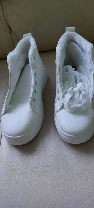 Buty damskie ocieplane, rozmiar 36 NOWE