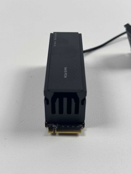 Dysk SSD Corsair MP700 PRO 4TB with Air Cooler PCIe Gen5 x4 NVMe M.2