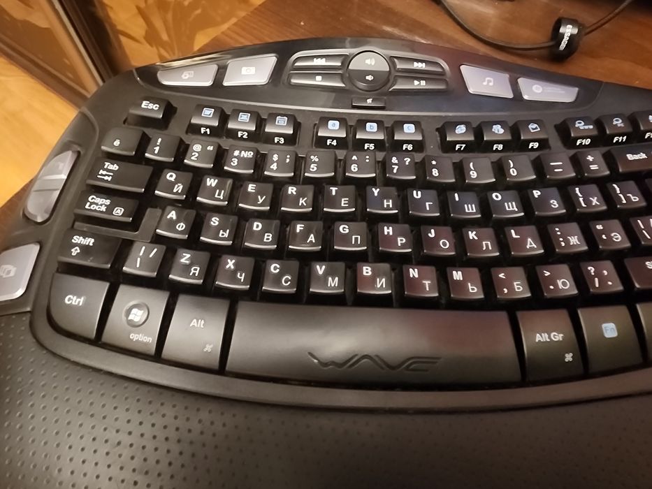 Клавиатура  logitech  wave