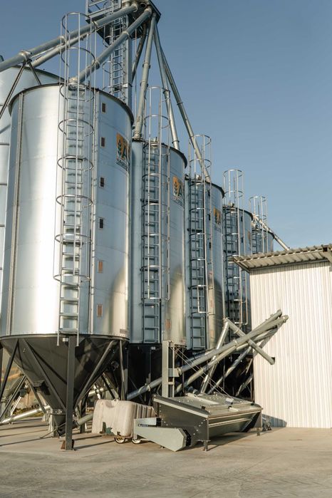Silos zbożowy AS-25 bin
