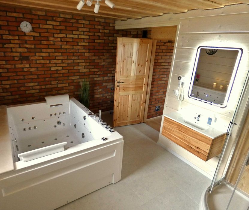 dom, domek, z jacuzzi, sauna, kominek, romantyczny weekend, relaks