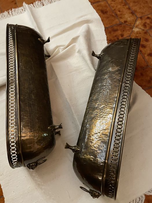 2 floreiras em cobre