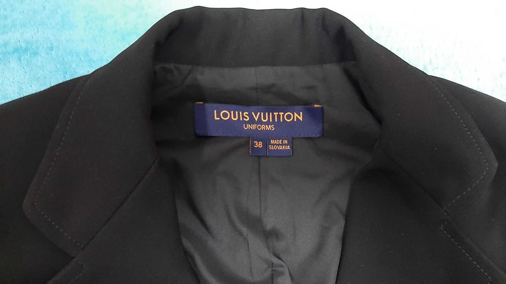 Піджак жіночий Louis Vuitton - Made in Slovakia оригінал розмір 38