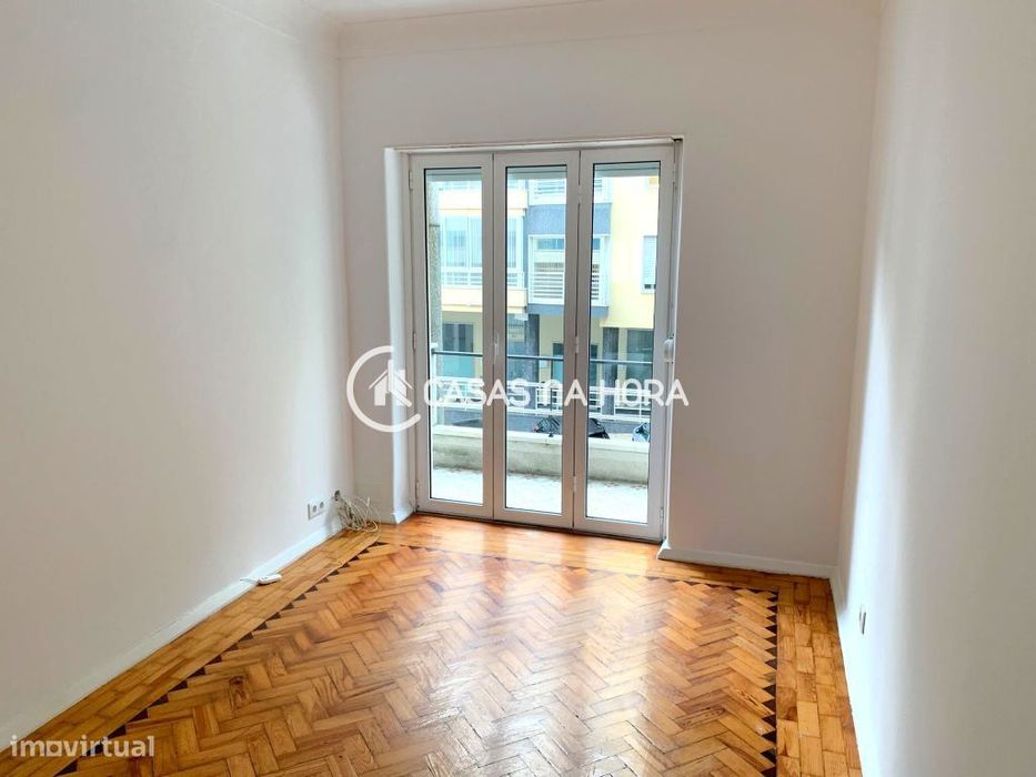 Apartamento T2 em Almada