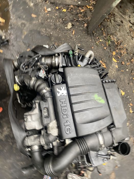 Мотор пежо 1.6HDI двигун форд вольво