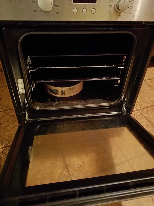 Piekarnik Electrolux z płytą ceramiczną