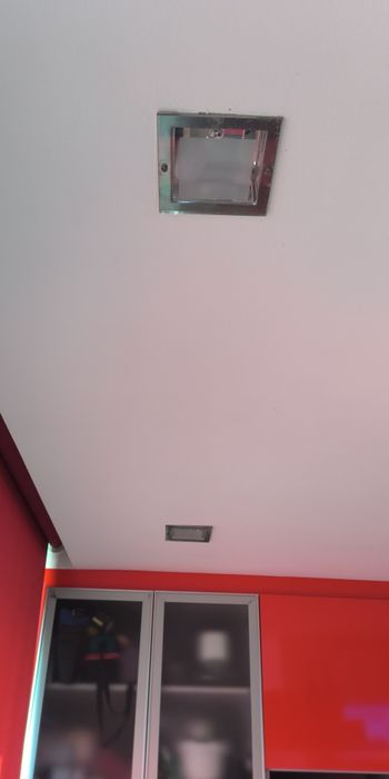 Projector de tecto de embutir