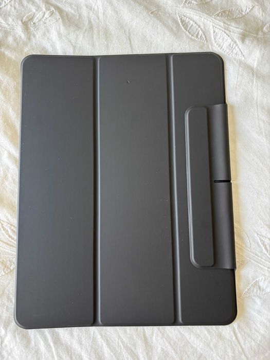 Capa ESR Rebound magnética iPad Pro 12,9” 2020, 2021, 2022