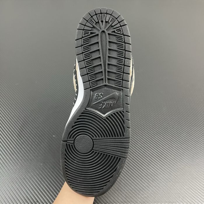 Tenis dunk Albino & preto