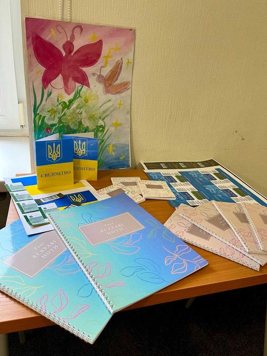 БРЕНДОВАНІ Блокноти, буклети, брошури,реклама,поліграфія,фотодрук, НАЛІПКИ