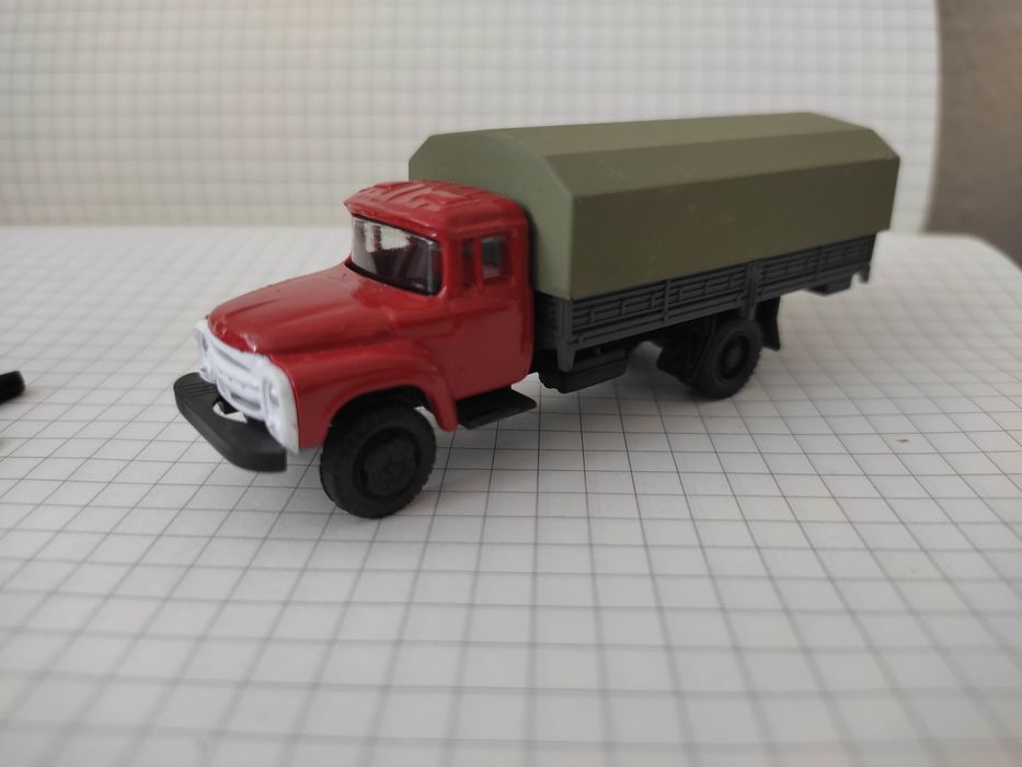 Plandeka KAMAZ w skali 1:87