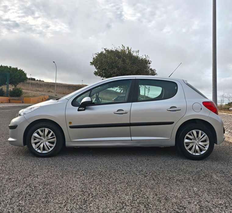 Peugeot 207 1.4 16v VTI 5p 75000Klm