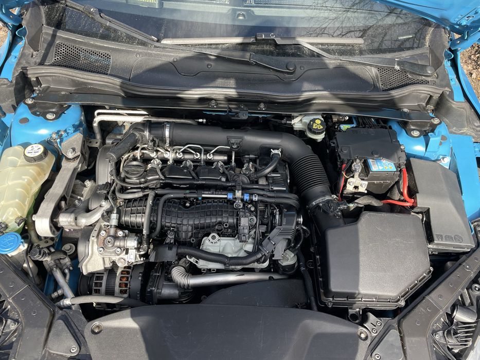 Продам Volvo v40 2014 рік