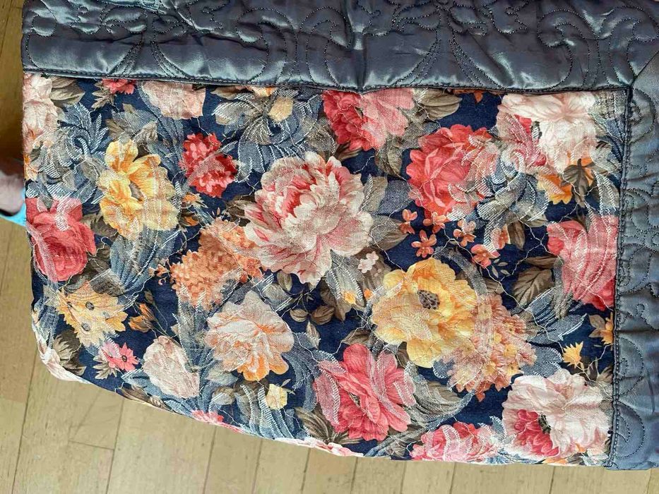 Комплект: ковдра-покривало  стьогане