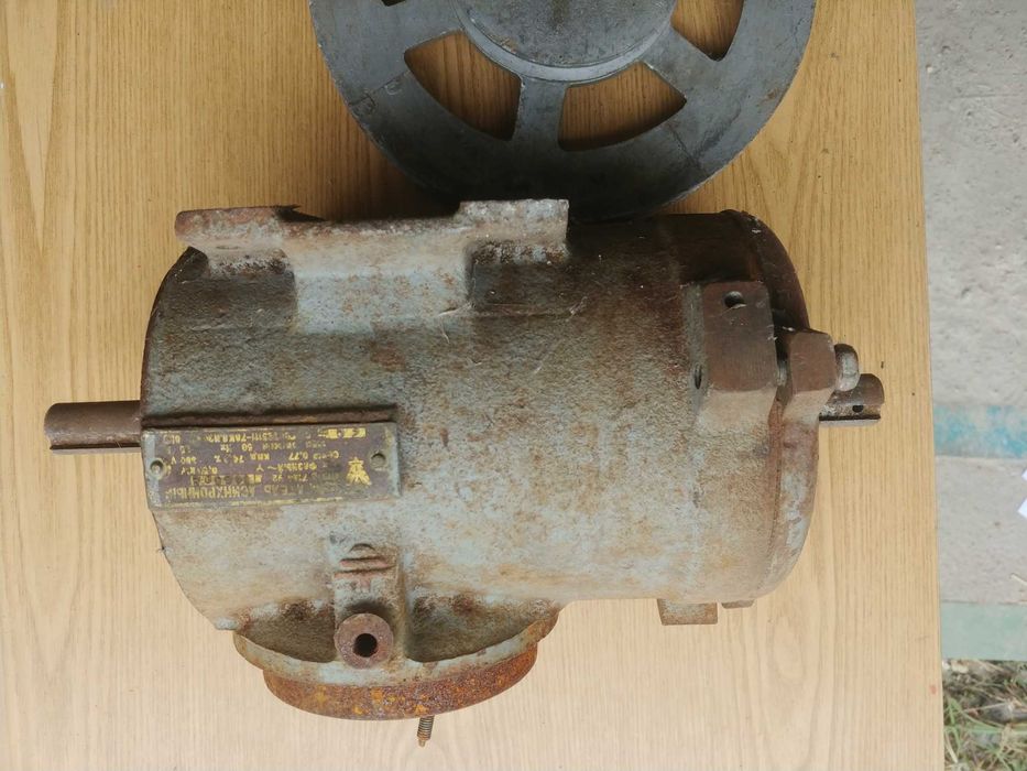 Электродвигатель 0,55 квт 1350 об/мин