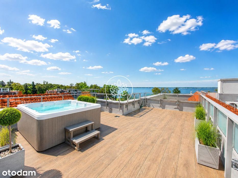 Pocztówkowy widok na jezioro / Jacuzzi na dachu