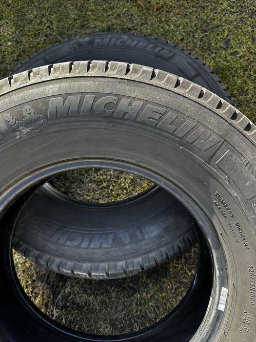 Opony letnie 225/75R16CP