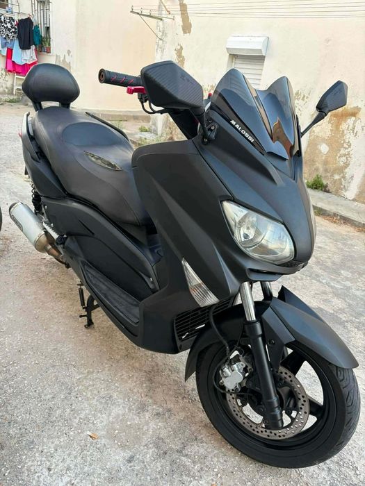 Vendo ou troco Yamaha x max 250cc por 125cc