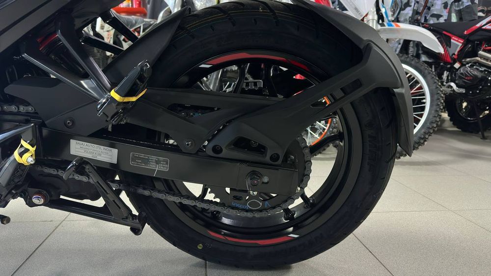 Мотоцикл Bajaj Pulsar N250 Гарантія 2 роки!! Кредит!! Доставка!!