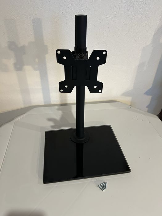 Suporte de monitores de 13-32 polegadas.