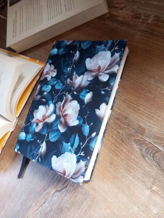 Otulacz na książkę, etui, okładka