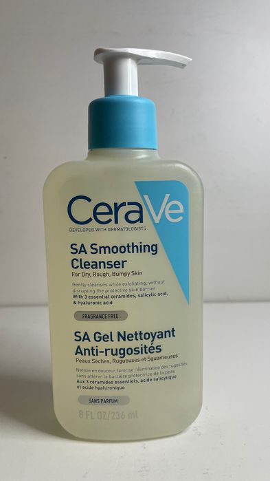 CeraVe - Wygładzający żel do mycia dla skóry szorstkiej, z grudkami, suchej, 236 ml (141)